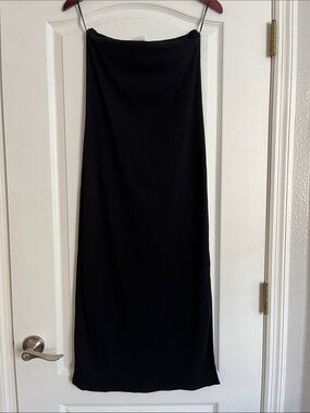 Old Navy Strapless Ribbed Bodycon Dress